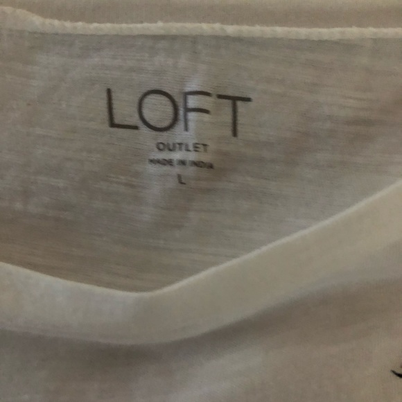 NWT Loft Women’s White with accents. Size L - Picture 2 of 3